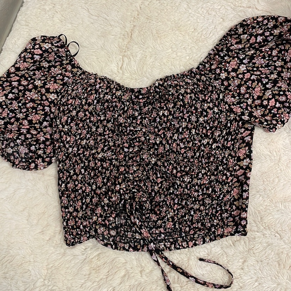 Floral top